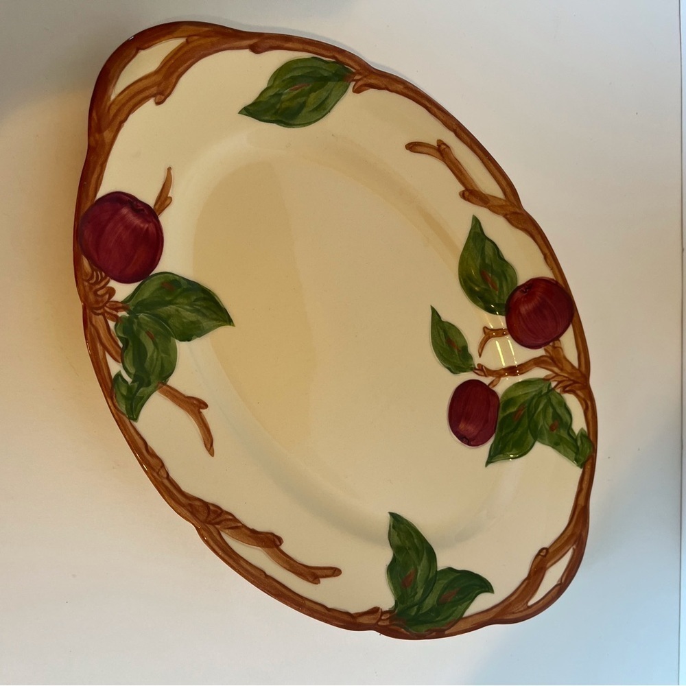 Franciscan Earthenware Platter Apple Pattern - Picture 5 of 9